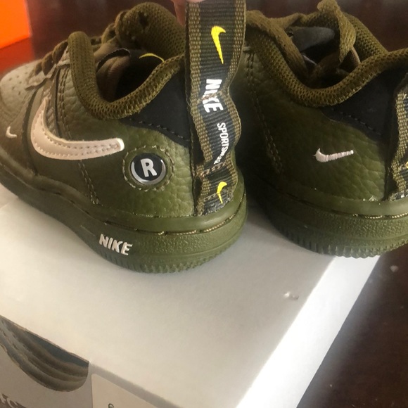 Air Force one - Picture 3 of 3